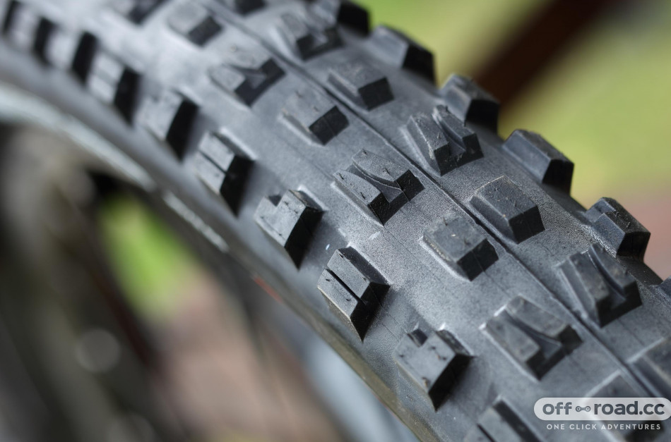 Maxxis minion 29 online 2.5